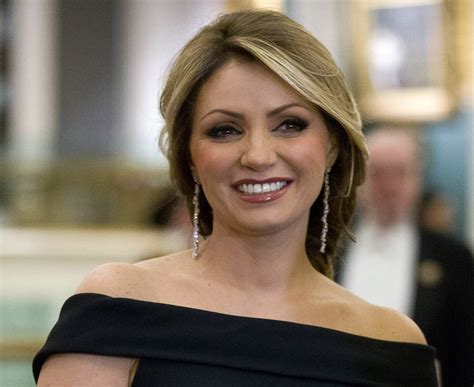 Todo sobre 'Con esa misma mirada', el retorno de Angélica Rivera a la