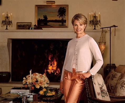 Tour Candice Bergen's Spanish-Style Residence in California Photos ...