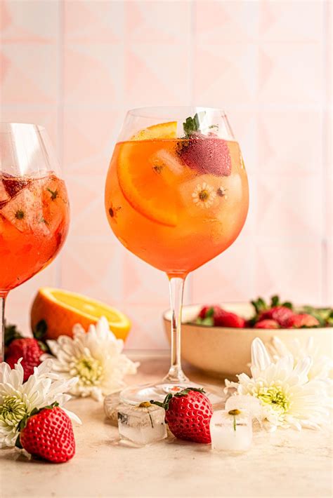 Strawberry Aperol Spritz - The G & M Kitchen