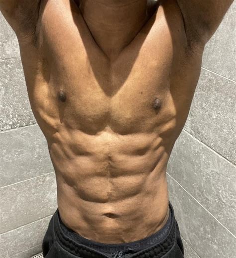 exercises  develop  abs rmoreplatesmoredates