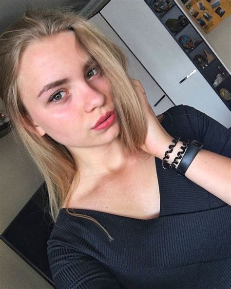 Катя🍷 on Instagram: “Продолжаем рубрику #instagram vs #real life🧐 Ну ...