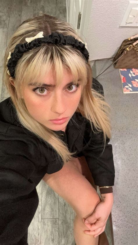 Faith | selfies | Snapchat | November 2023 : r/FaithOrdway