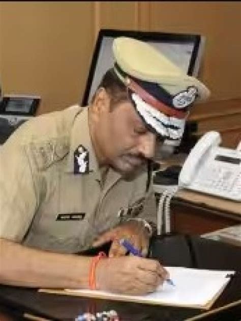 Perks and Salary of an IAS Officer | education.indianexpress.com