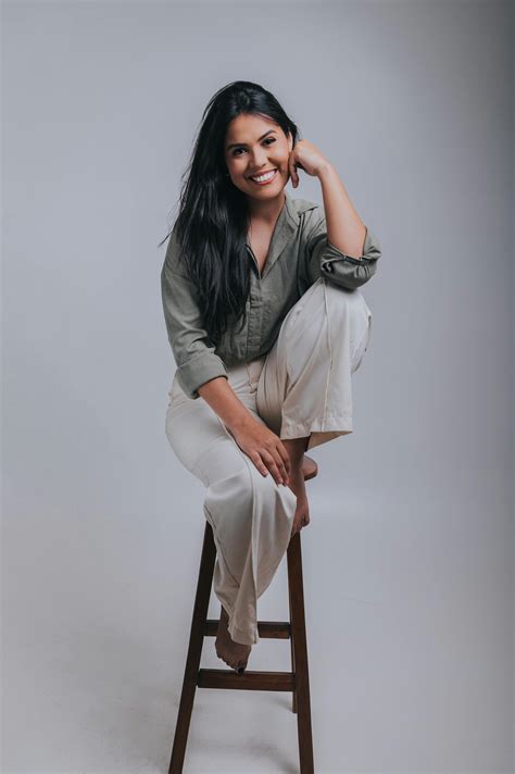 Women+Camel+Toes Photos, Download The BEST Free Women+Camel+Toes Stock