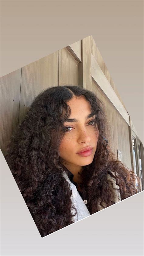 Raven Lyn 11/14/2022 • CelebMafia