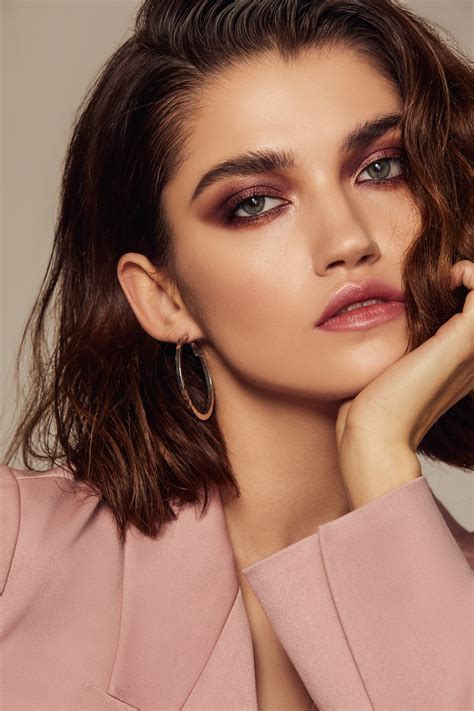 My retouch for Vera Beauty @verabeauty.official on Behance