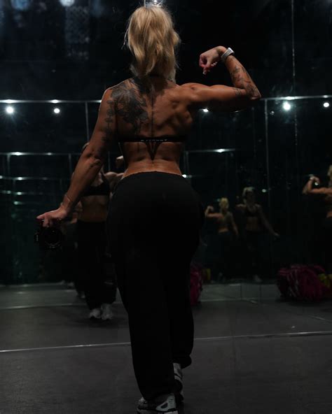 abigail white | 🖤 | Instagram