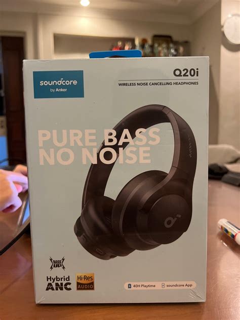 soundcore by anker Q20i, Audio, Headphones & Headsets on Carousell