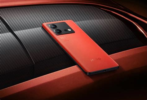 iQOO Neo 9 Pro Breaks Records with AnTuTu Benchmark Score - KAZAM