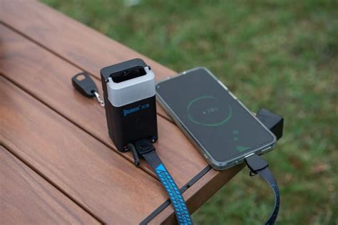 WUBEN X3: A Compact Yet Innovative And Versatile EDC Flashlight