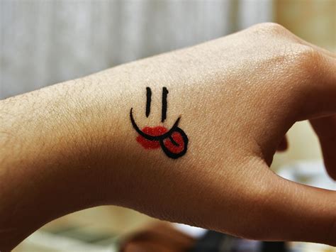 #7 – “COMPUTER USE CAUSES CARPAL TUNNEL SYNDROME” | Tech-tart