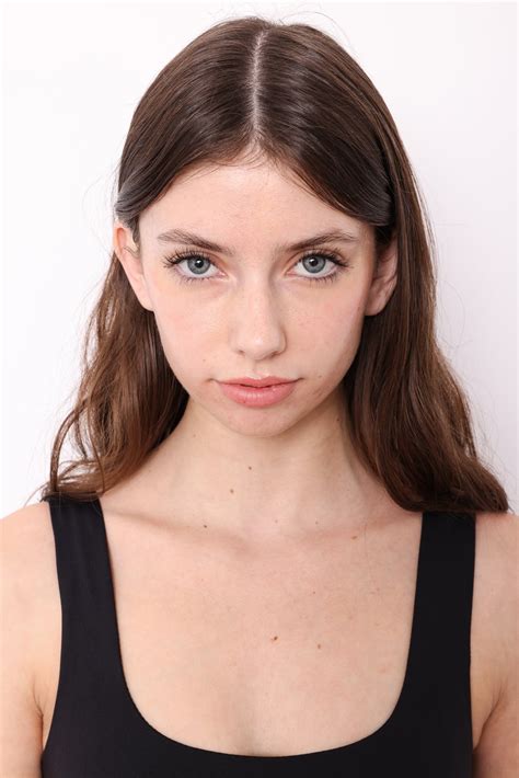 19 Tips For A Great Modeling Headshot — By Brandon Andre