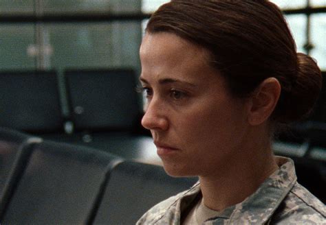 Linda Cardellini RETURN Interview