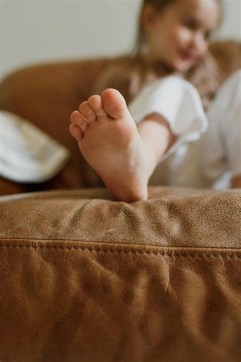Korean Girl Feet Photos, Download The BEST Free Korean Girl Feet Stock