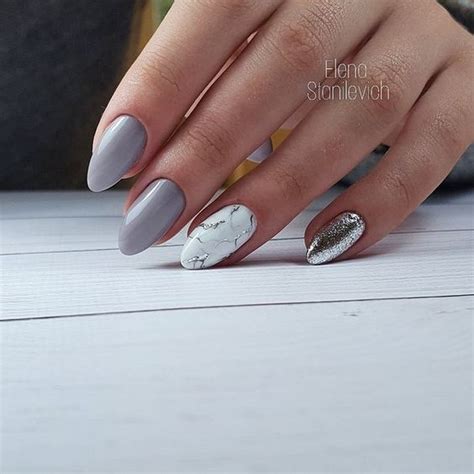 Marmurkowe Paznokcie: TOP 20+ Eleganckich Inspiracji Które Was Oczarują!