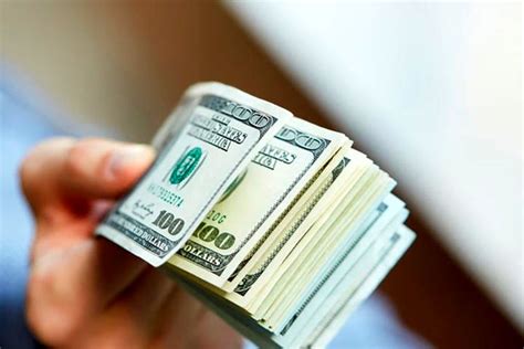Українки в Польщі можуть отримати 4000 доларів допомоги. Новости ...