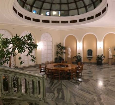 Best 7 things to see in Presidential Palace Warsaw