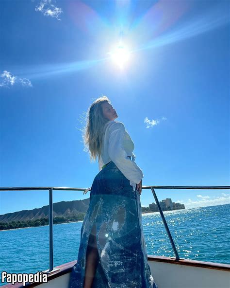 Sofia Jamora Nude Leaks - Photo #3084387 - Fapopedia