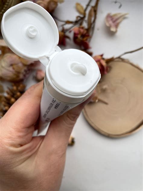 Кремовые будни: достойная "классика" от CeraVe Reparative Hand Cream ...