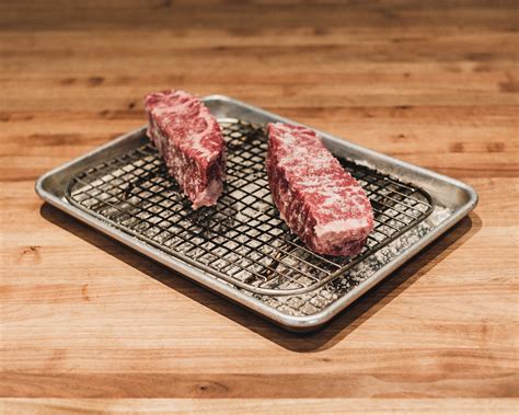 How Long can Meat Stay in the Fridge After Being Frozen