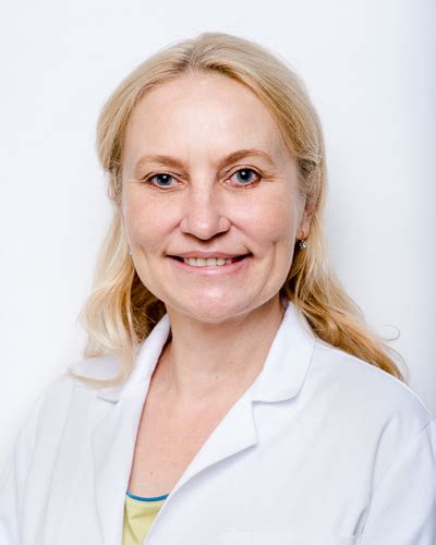 Svetlana Demianko - Dermatology - CIMA Hospital