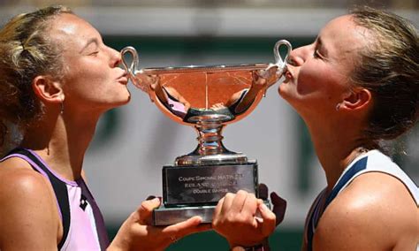 Barbora Krejcikova doubles up at French Open to make mark on history ...