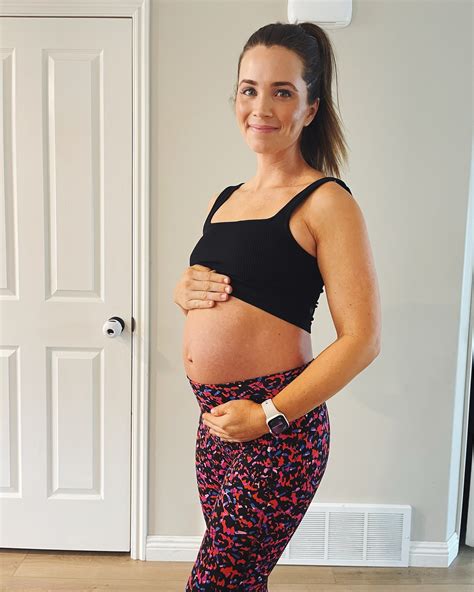 Ashley Fox (@ashleyfox_fit) • Instagram photos and videos