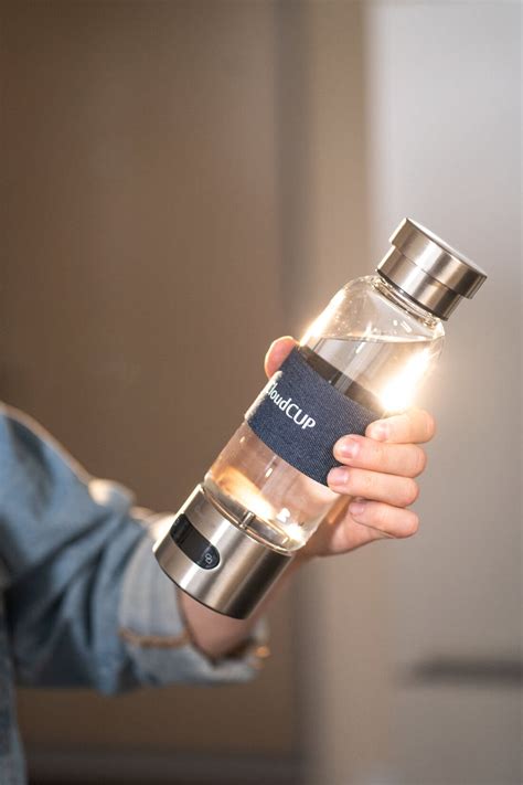 Умная смарт-бутылка CloudCUP – Home of the Future