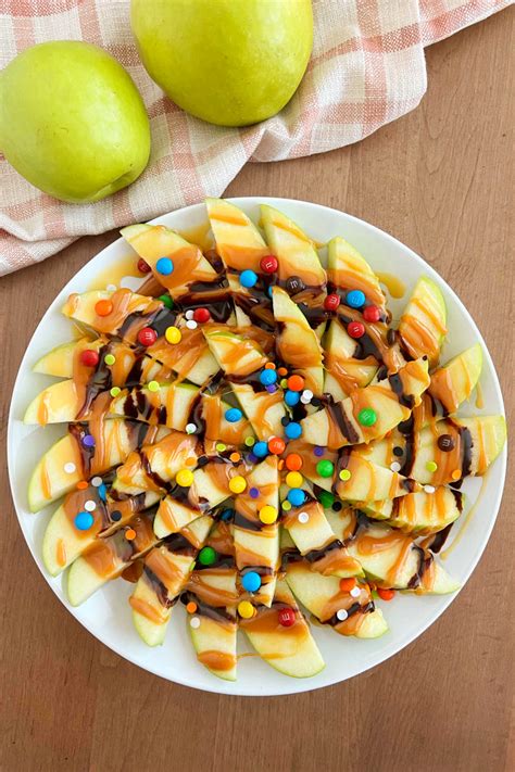 How To Make Caramel Apple Slices