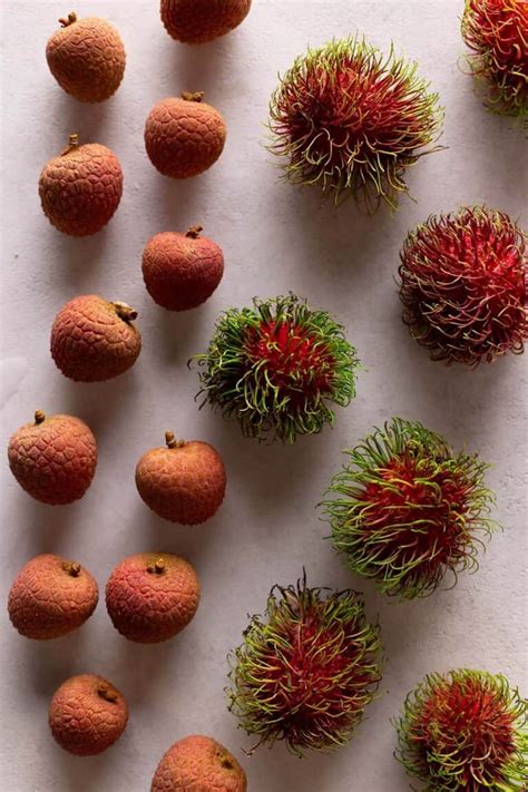 Rambutan vs Lychee: A Comprehensive Comparison Guide | Foodtasia