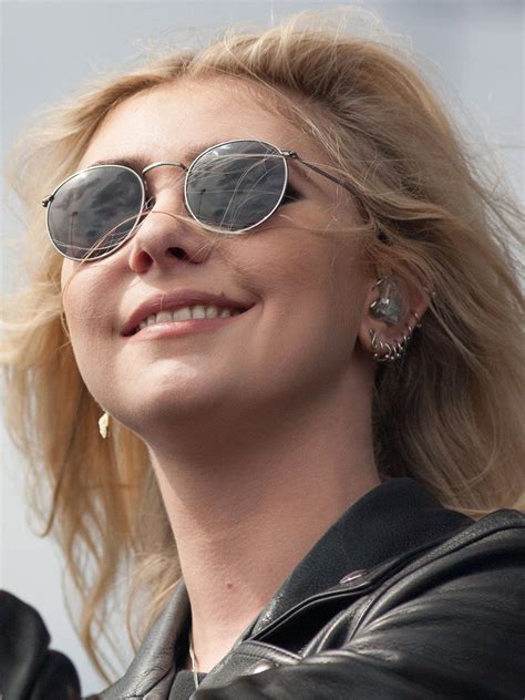 Taylor Momsen - Actress, Musician, Singer, Songwriter