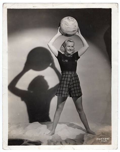 Edie Adams CHEESECAKE ALLURING POSE MGM 1940s PORTRAIT ORIGINAL PHOTO