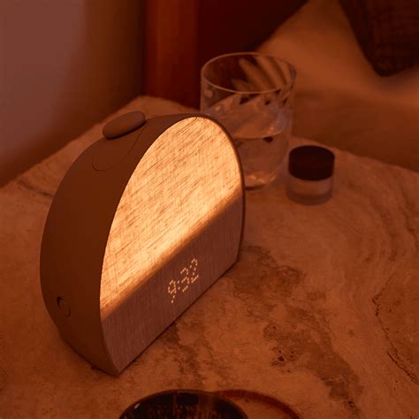 Morning Struggles Solved: The Benefits of Smart Sunrise Alarms for