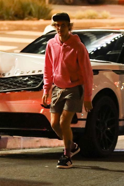 Justin Bieber Involved In A TERRIFYING Car Accident Photos