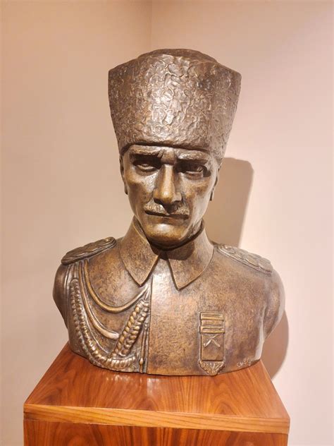 Masumiyet Müzesi Konusu 4