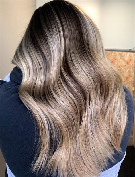 A Full Guide on the Super-Popular Shadow Root Hair Technique - Hadviser