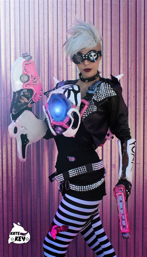 Cheers, love! The cavalry's here!