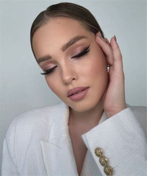 Пин от пользователя Արաքս Դավթյան на доске Make up | Макияж для карих ...