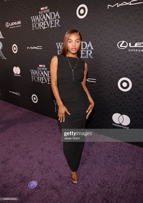 Quenlin Blackwell's feet