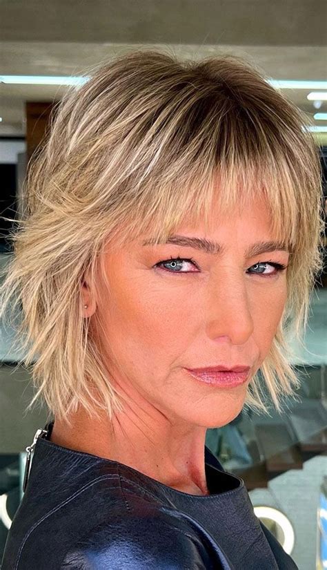 50 best short hair with bangs layered shaggy short hair – Artofit