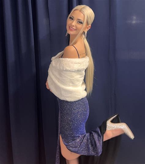 TheDanDangler on Twitter: "Went to my viewer's Marine Corps Ball for