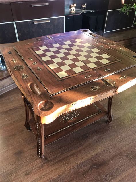 Игровые столы для настольных игр - 97 фото