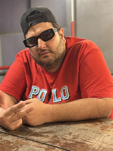 La vecinita tiene antojos