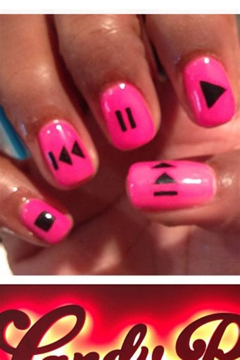 Cute nail polish and design! awesome idea | Fingernail polish designs ...