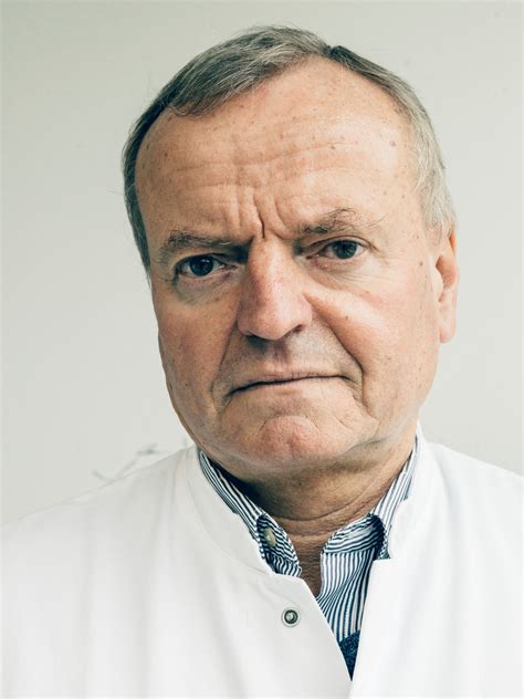 In Memory of Kadiyatu Kroma: Obituary and Service Details 4