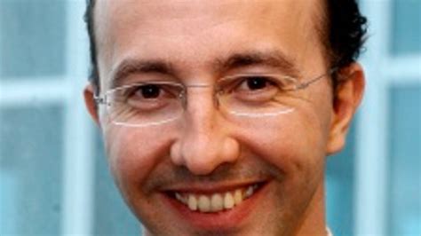 Why Facebook needs DST in Russia - CNET