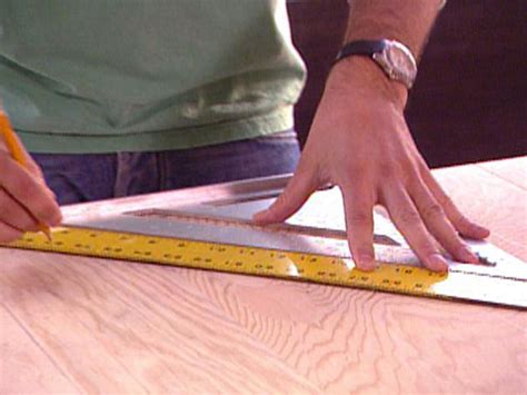 How to Build an Expandable Dining Room Table | HGTV