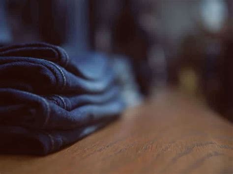 how to fix baggy bum pants without sewing