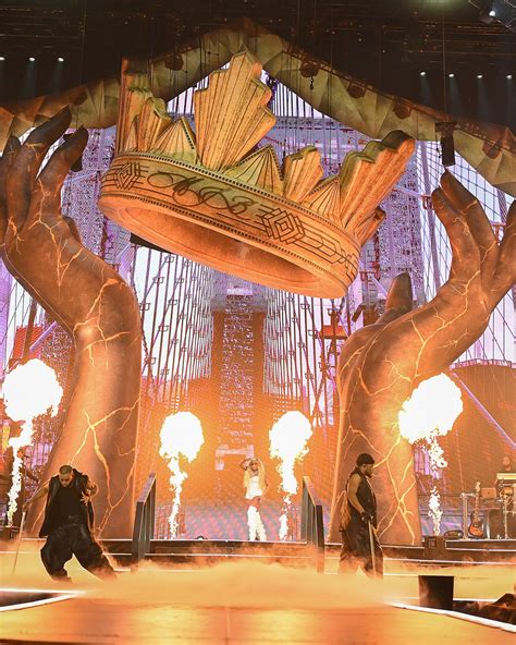 Booking sites explain why hotels near gainbridge fieldhouse are full 15