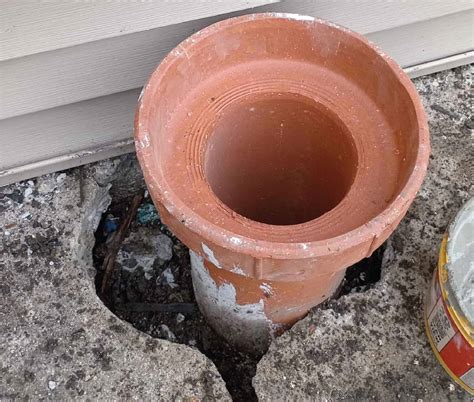 Underground gutter Drain Clogged Cleaning - Clay pipe repair